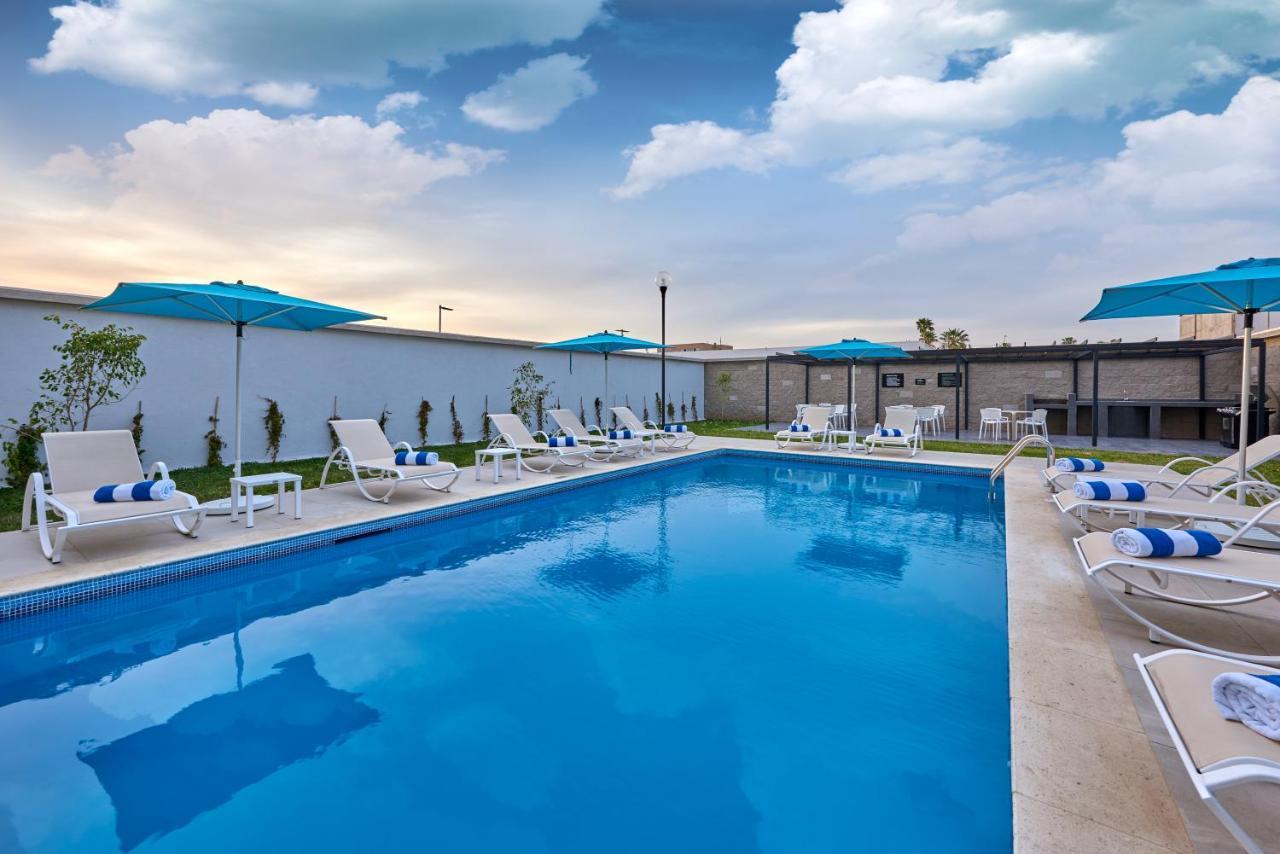 City Express By Marriott Caborca Heroica Caborca Zewnętrze zdjęcie